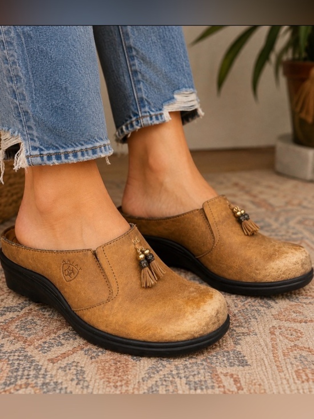 Ariat Brown Leather Tassel Clogs Mules Shoes Size 7 Western Boho